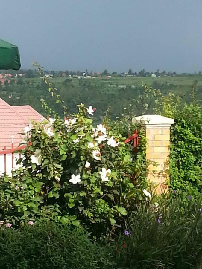Ikaze B&B Кігалі Екстер'єр фото